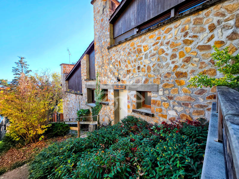 Maison - 111 m² - 4 pièces