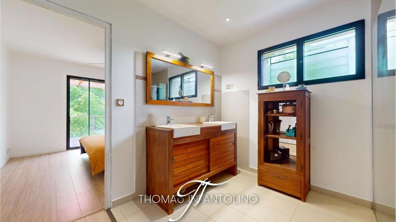 Maison - 140 m² - 4 pièces