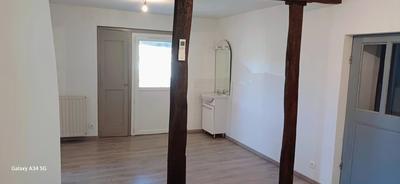 Maison traditionnelle - 104 m² - 6 pièces