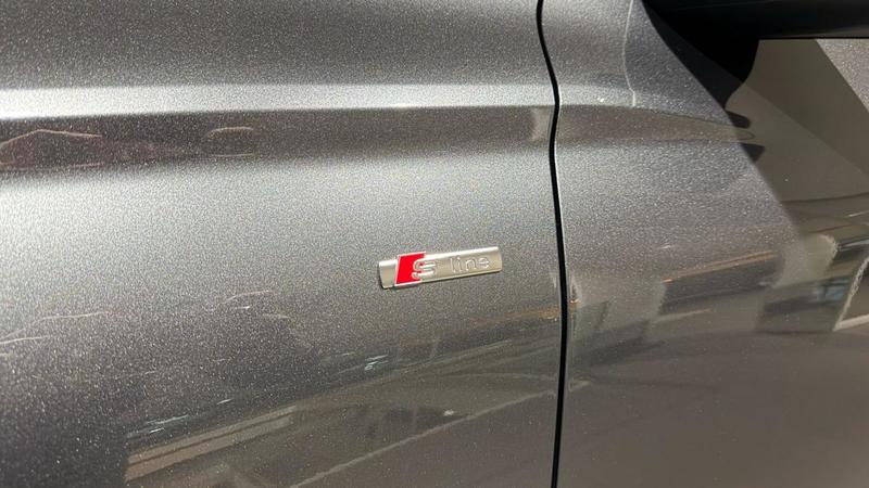 Audi q6 e-tron 306 ch 100 kWh performance s line