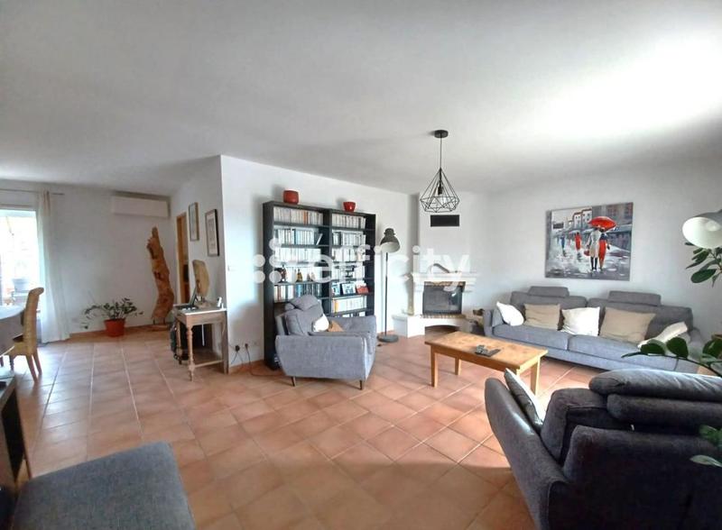 Maison - 115 m² - 5 pièces