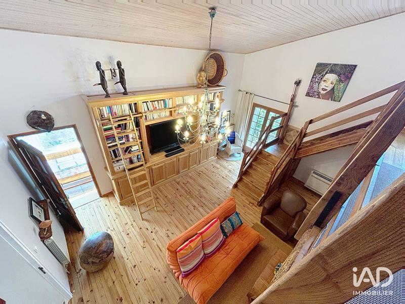 Maison - 174 m² - 6 pièces