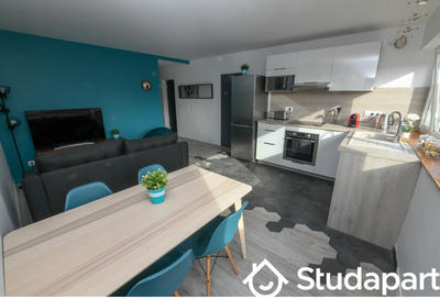 Chambre - 12 m² - 1 pièce