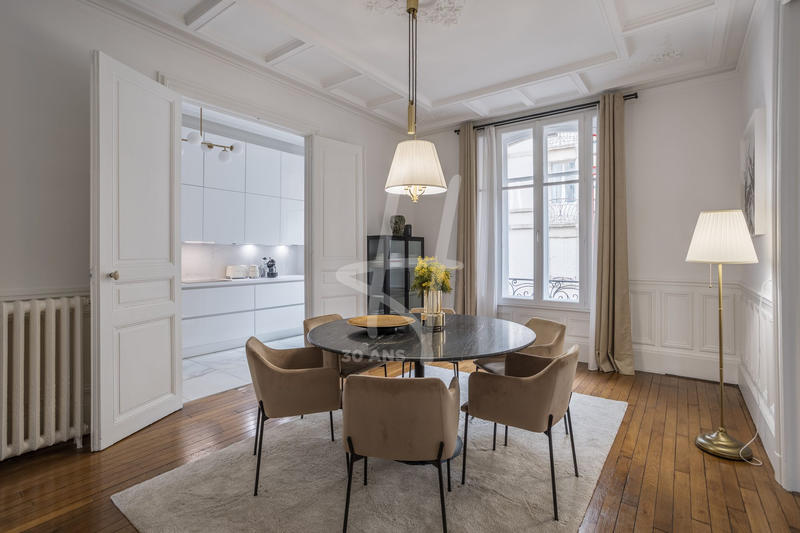 Appartement - 106 m² - 5 pièces