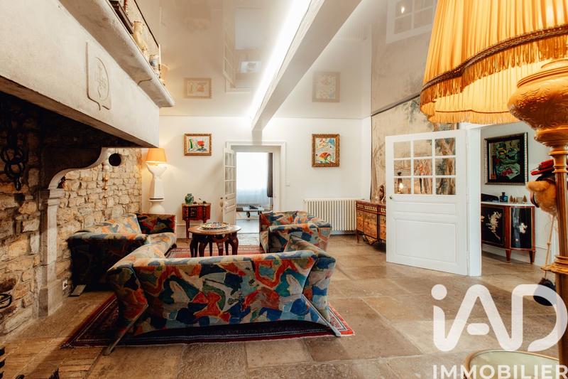 Maison - 400 m² - 17 pièces