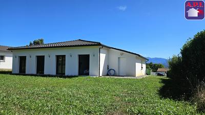 Maison - 120 m² - 4 pièces