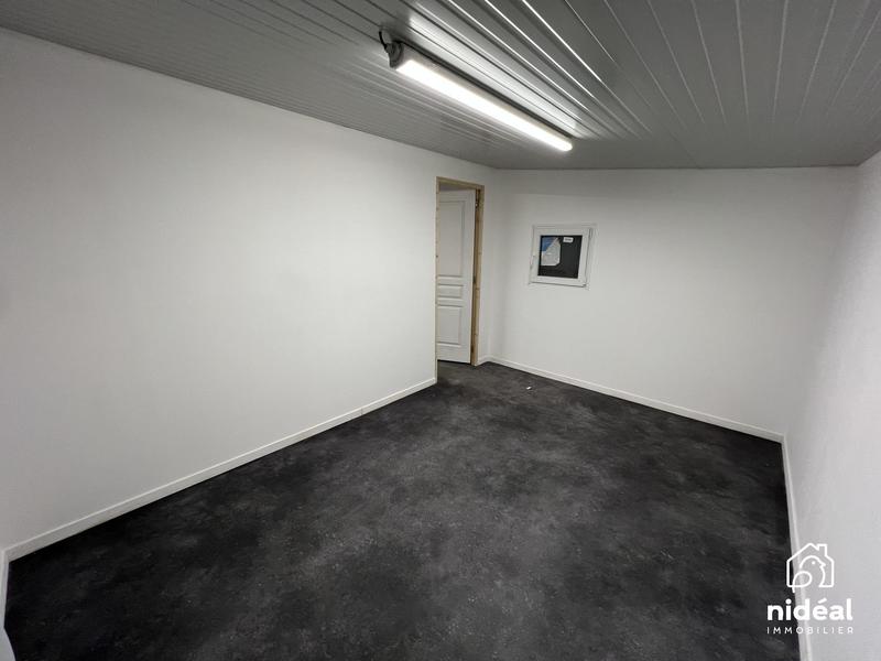 Maison - 180 m² - 4 pièces