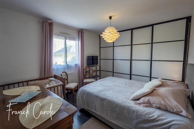 Maison - 159 m² - 8 pièces