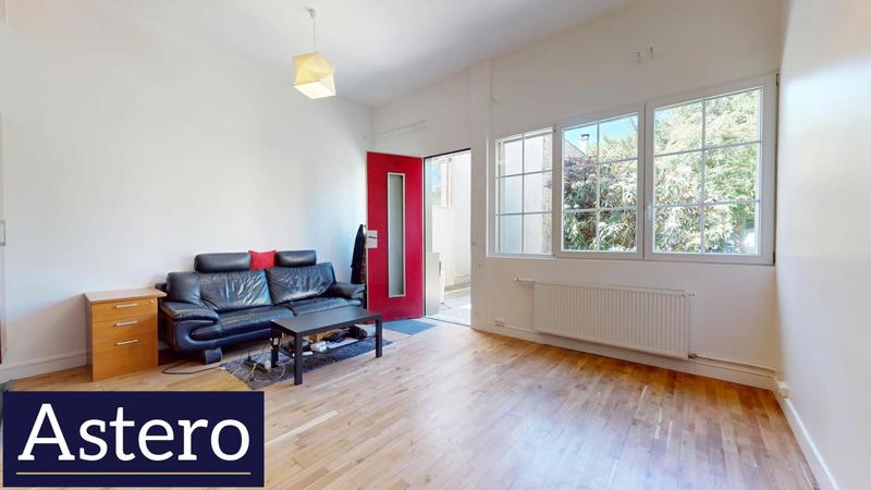 Appartement - 92 m² - 4 pièces