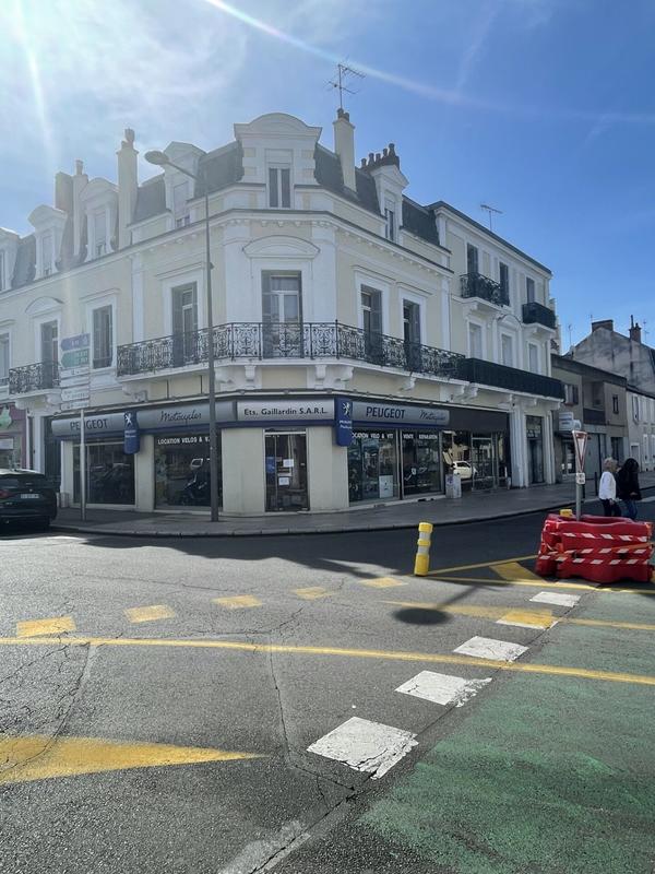 Local commercial - 190 m²