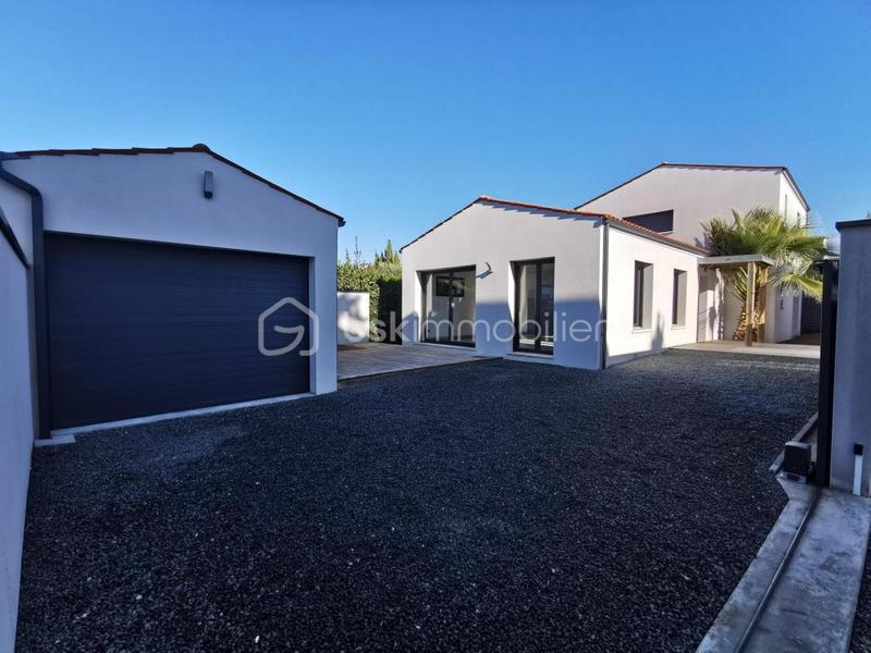 Maison - 133 m² - 6 pièces