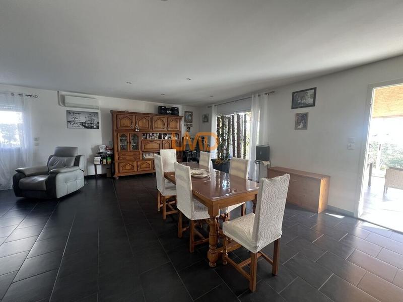 Maison - 112 m² - 5 pièces