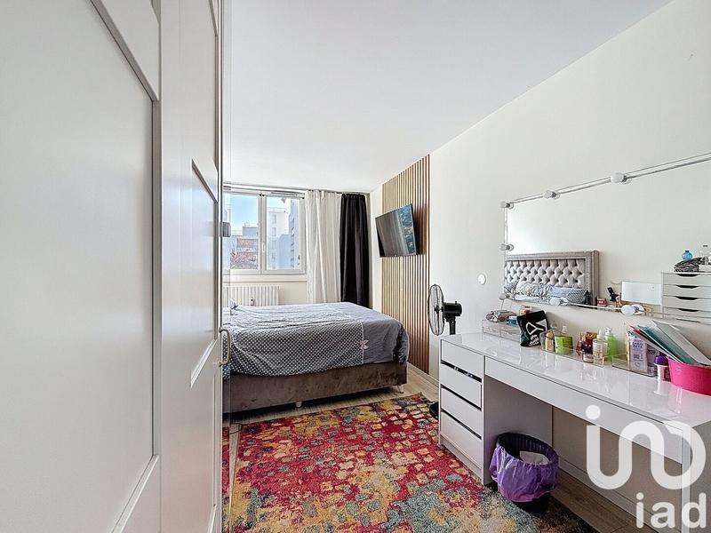 Appartement - 98 m² - 5 pièces