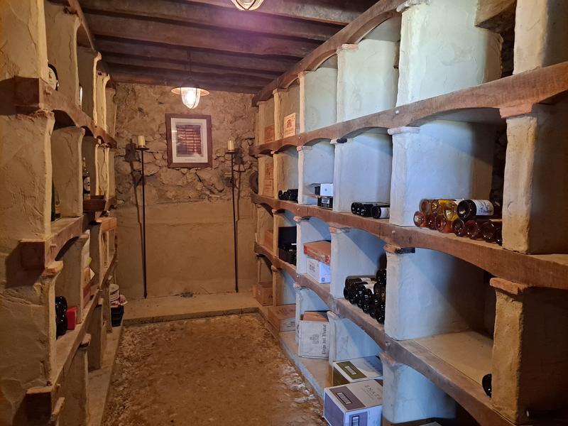 Maison - 427 m² - 12 pièces