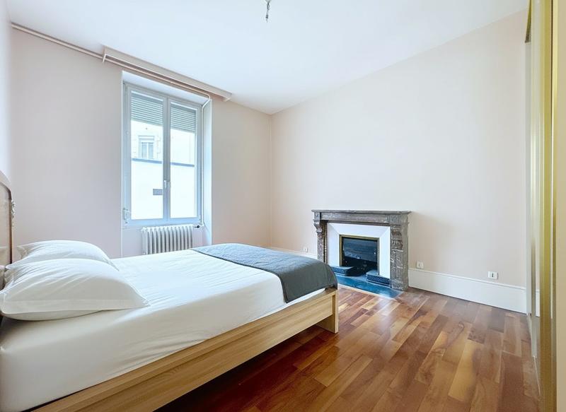 Appartement - 81 m² - 3 pièces