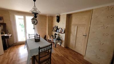 Maison de village - 121 m² - 7 pièces