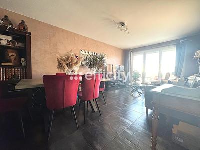 Appartement ancien - 115 m² - 5 pièces