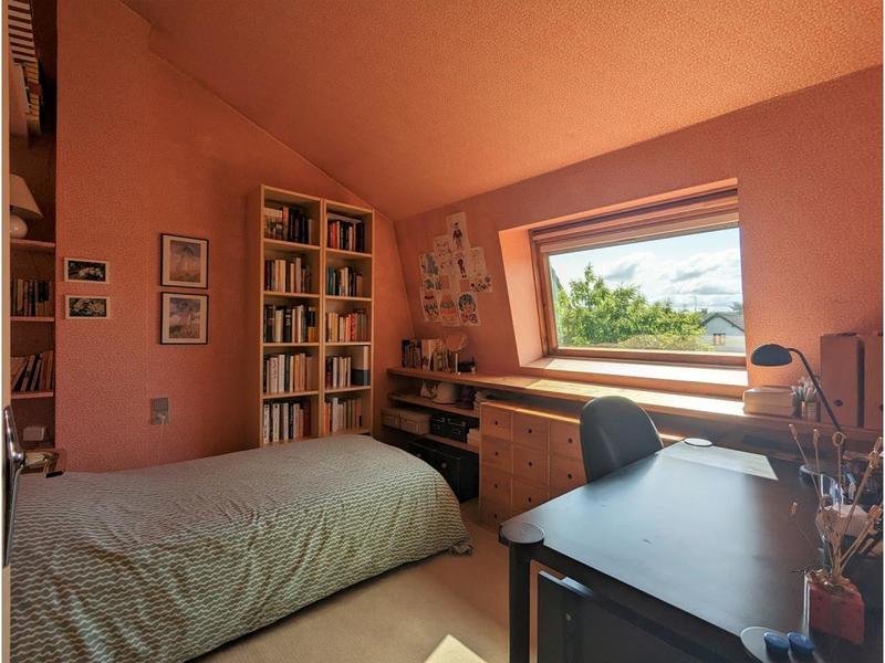 Maison - 97 m² - 6 pièces