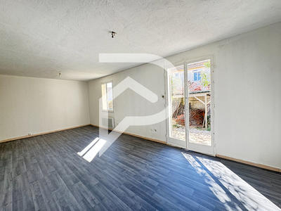 Maison - 88 m² - 5 pièces