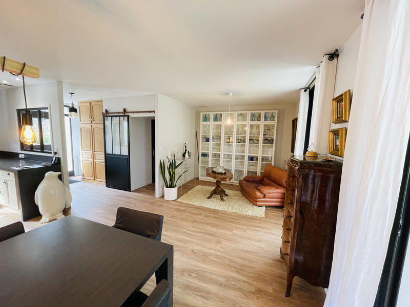 Maison - 140 m² - 5 pièces