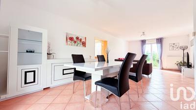 Maison - 141 m² - 6 pièces