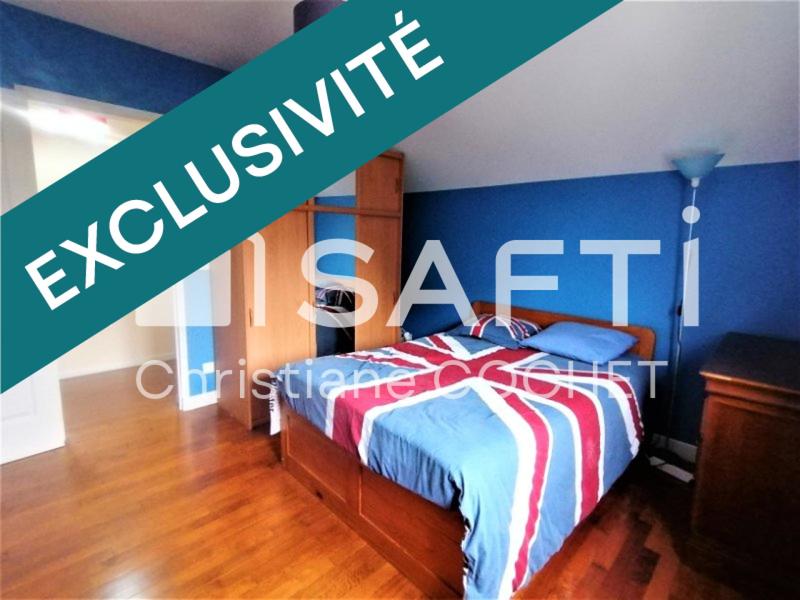 Maison - 215 m² - 6 pièces