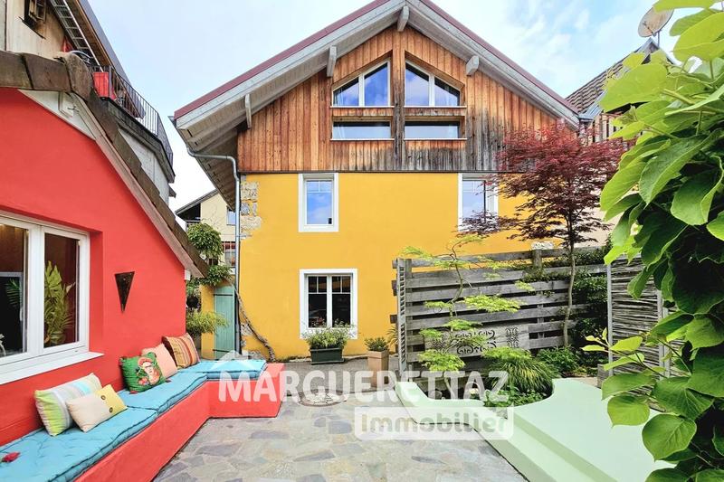 Maison - 140 m² - 5 pièces