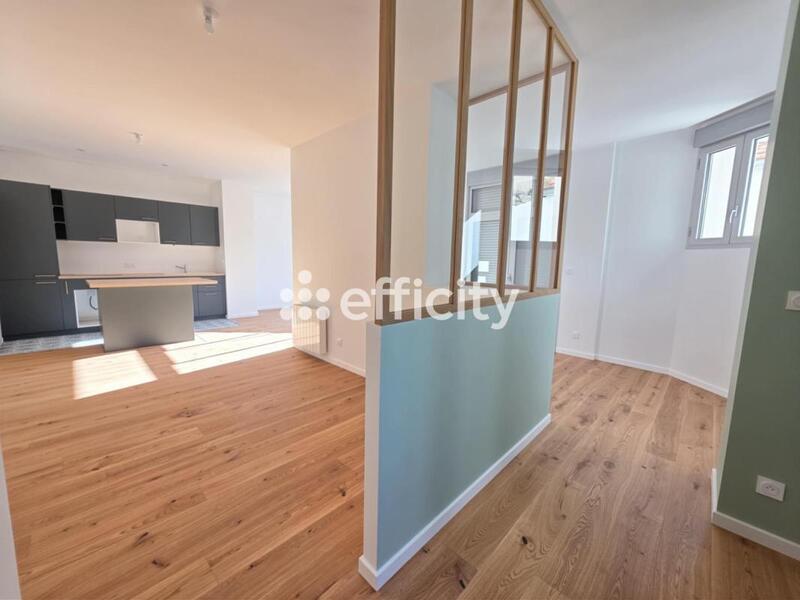 Appartement - 108 m² - 4 pièces