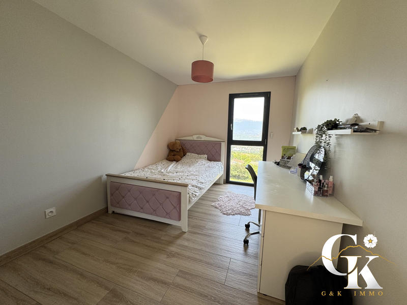 Maison - 160 m² - 6 pièces