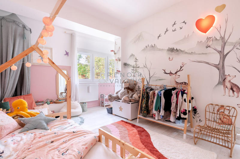 Maison - 148 m² - 6 pièces