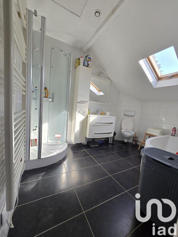 Maison - 100 m² - 6 pièces