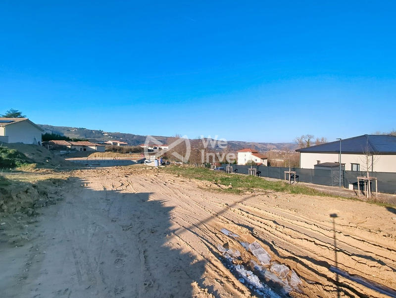 Maison - 104 m² - 4 pièces