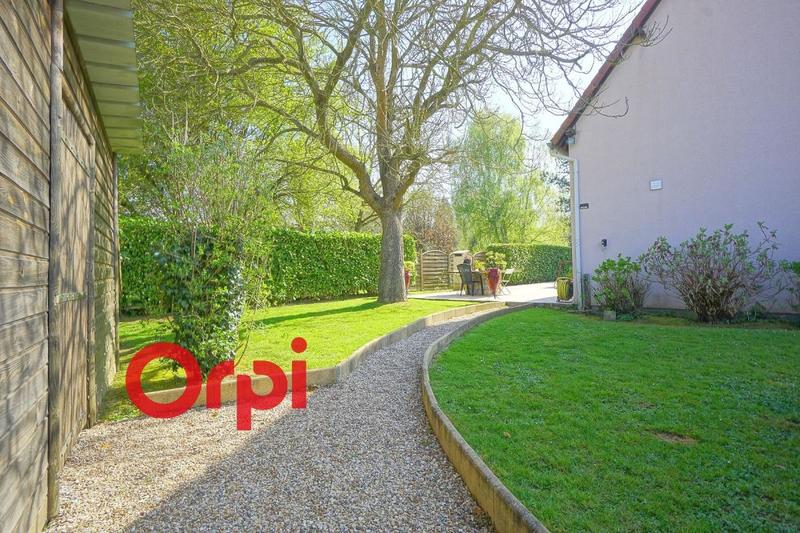 Maison - 185 m² - 5 pièces