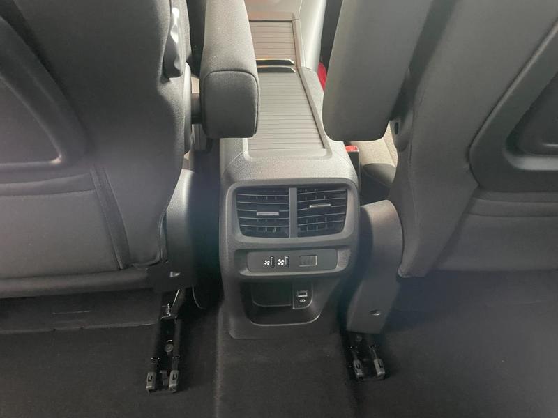 boite manuelle - Nouveau finition Max Disponible suite avec Garantie Constructeur 24 mois modutop et pack techno idem Rifter Partner Kangoo de