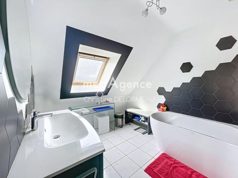 Pavillon - 109 m² - 6 pièces