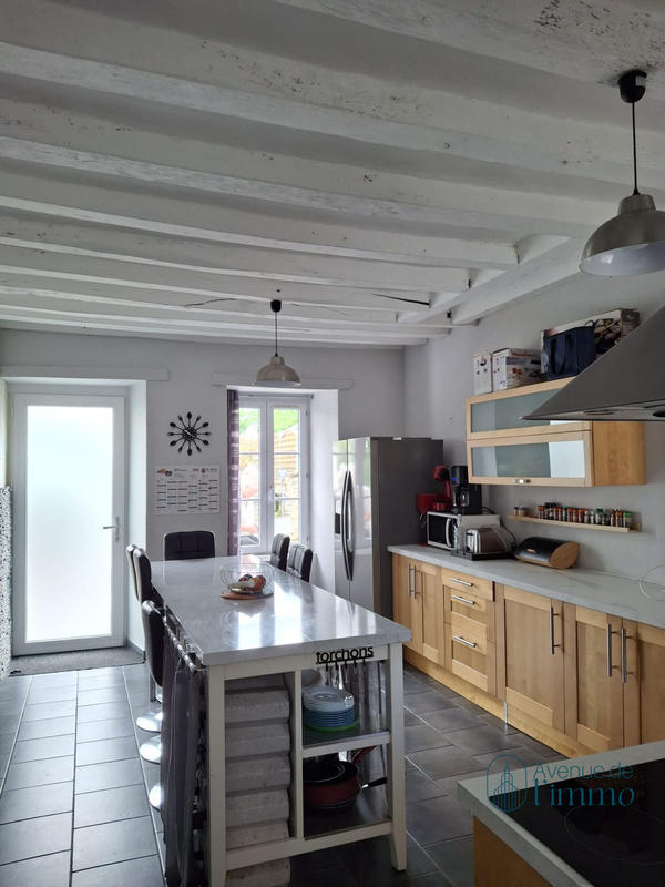 Maison ancienne - 114 m² - 6 pièces