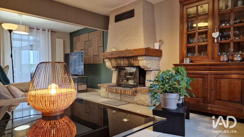 Maison - 122 m² - 5 pièces