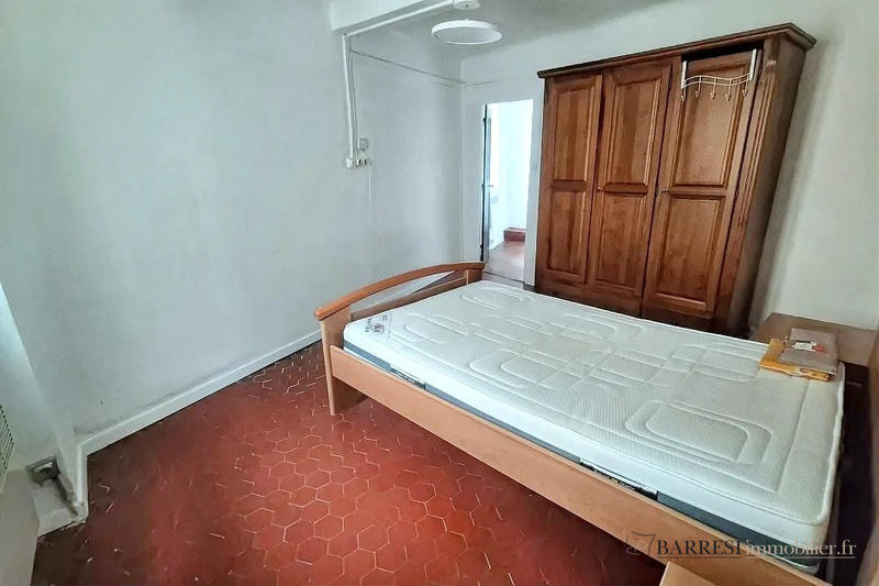 Appartement - 90 m² - 2 pièces