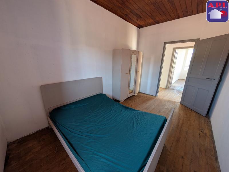 Maison - 241 m² - 11 pièces