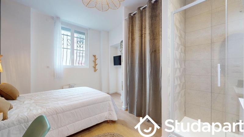 Chambre - 13 m² - 1 pièce