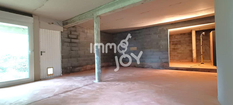 Villa - 183 m² - 6 pièces