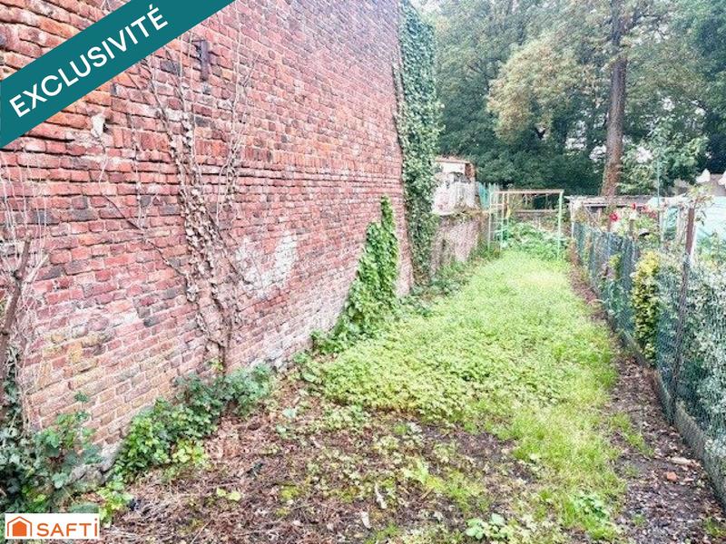 Maison - 180 m² - 9 pièces