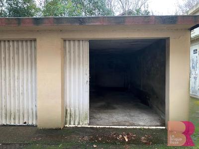Garage - 14 m²