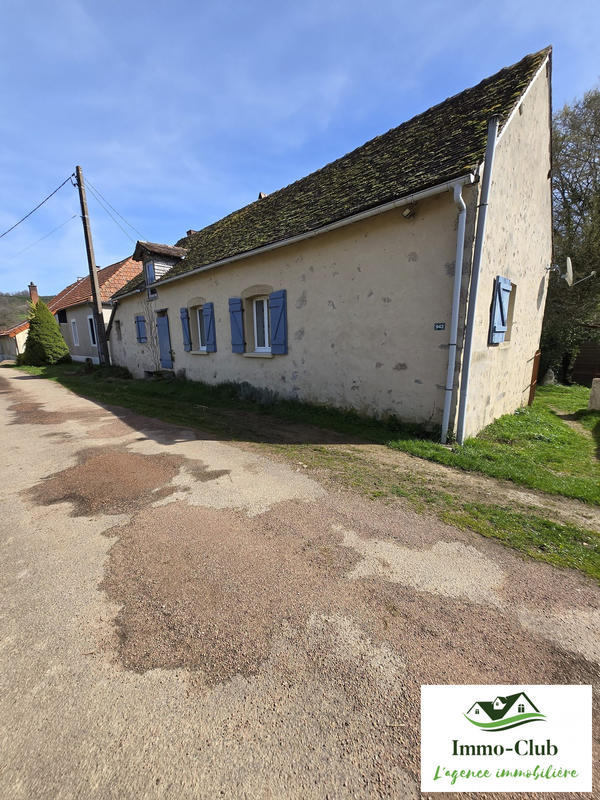 Maison traditionnelle - 82 m² - 4 pièces