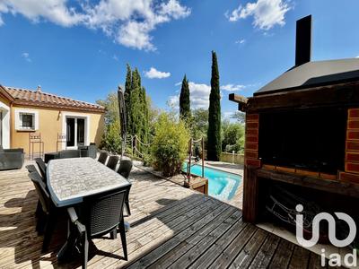 Maison - 153 m² - 7 pièces