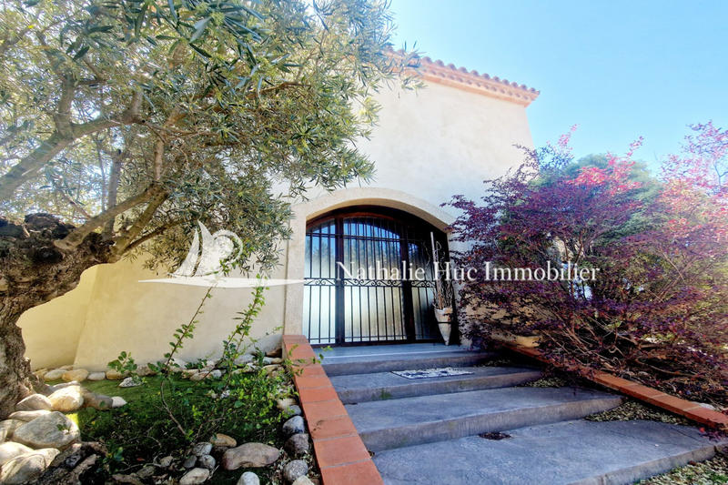 Villa - 205 m² - 5 pièces