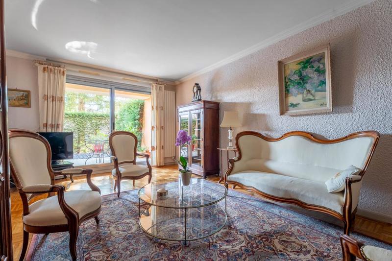 Appartement - 90 m² - 4 pièces