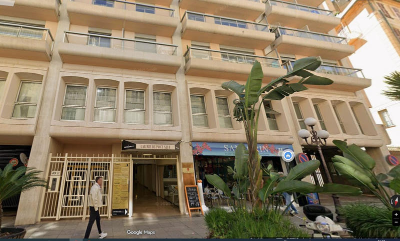 Bureau - 210 m² - 10 pièces