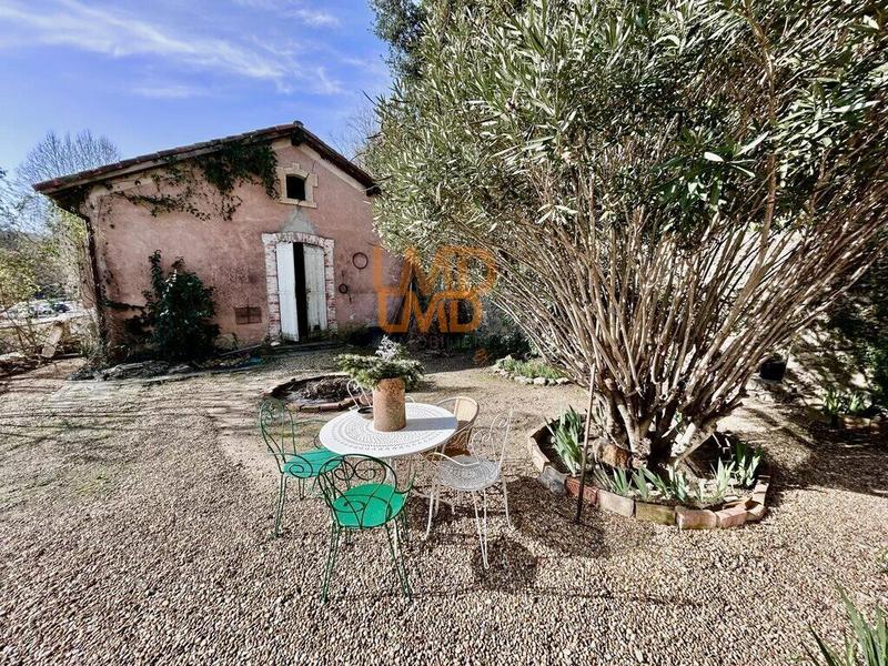 Maison ancienne - 168 m² - 6 pièces