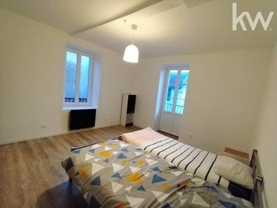 Maison de village - 110 m² - 4 pièces